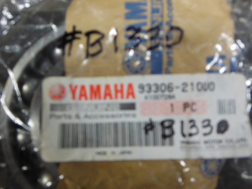 OEM Yamaha Reverse Gear Bearing Lower Unit No. 93306-210U0 #B1330