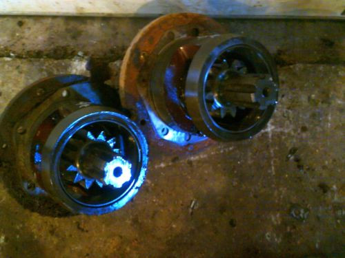 Farmall 504 rowcrop Tractor inner brake houseing w/ drive gear & bearing & shims